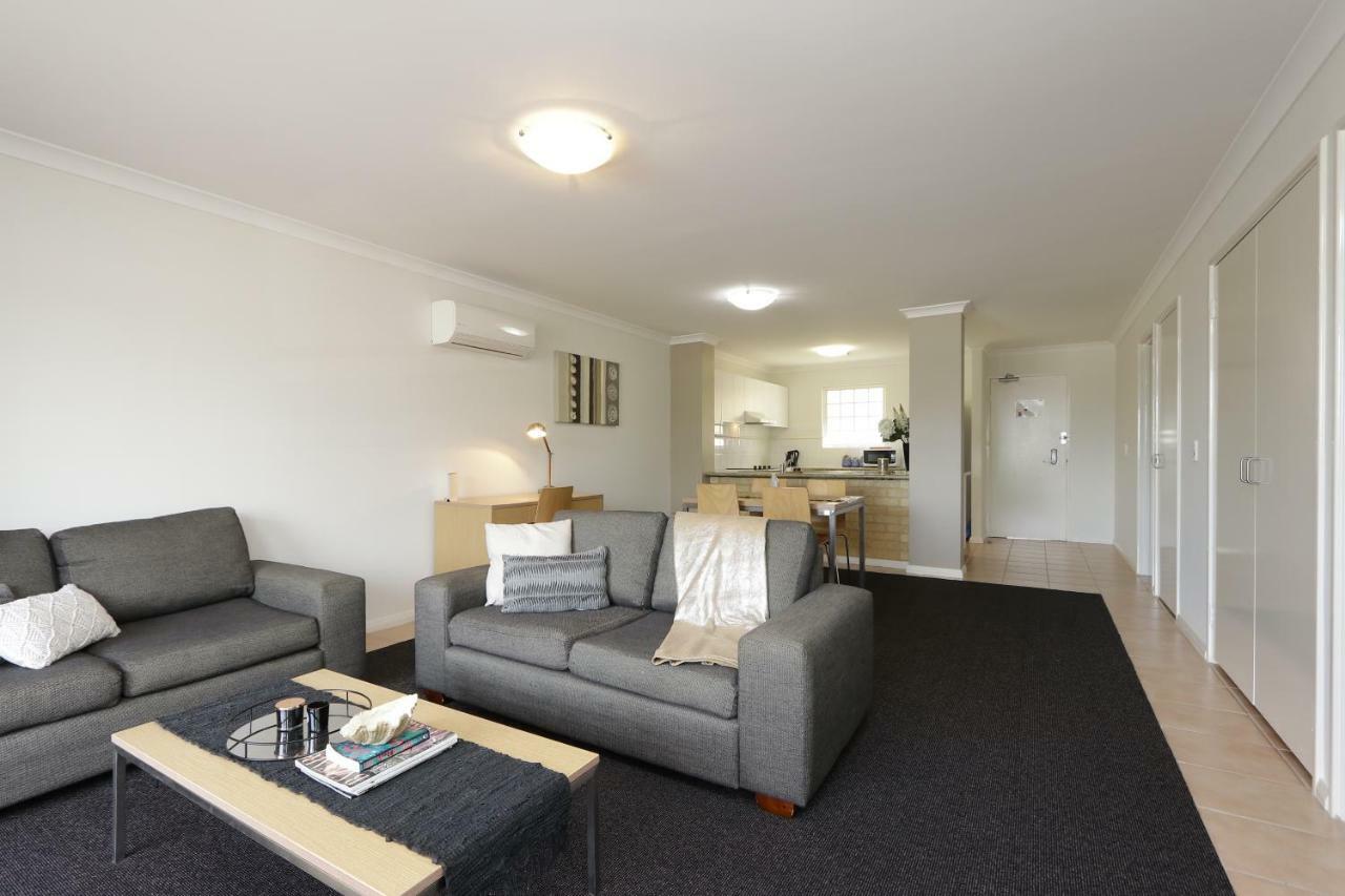 Hillarys Marina Apartment Пърт Екстериор снимка